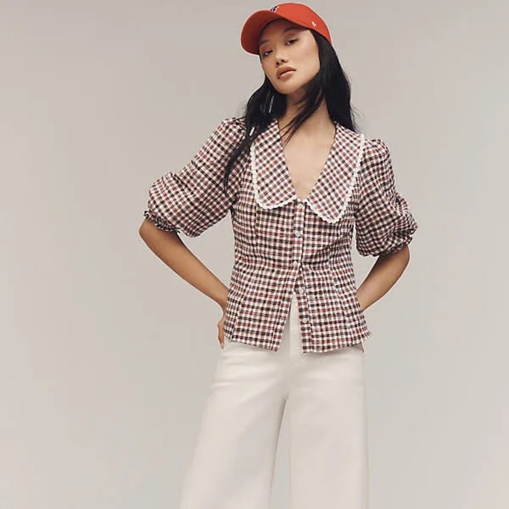Brown puff sleeved blouse!